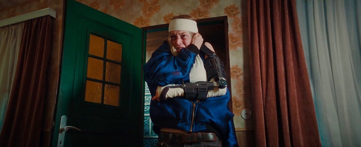 кадр из фильма "Кукушка", IMDb 5.7, КП 5.5, в кадре: Хантер Шафер - Gretchen