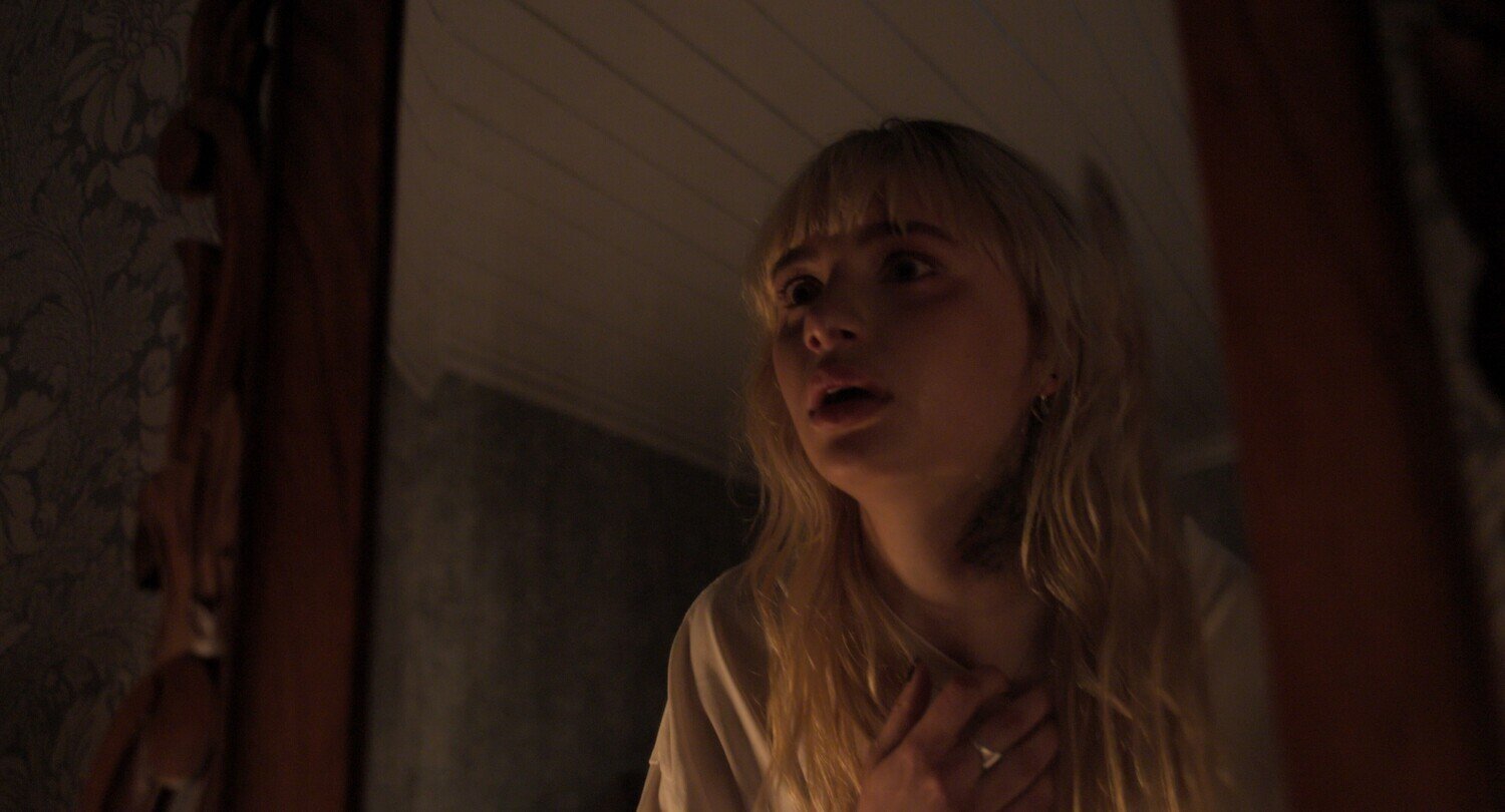 кадр из фильма "Первые ведьмы: Потомство", в кадре: Ребека Энхольм - Linn