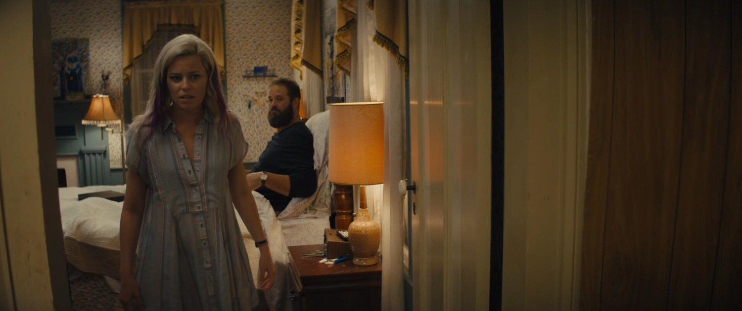 кадр из фильма "Гори, гори ясно", в кадре: Элизабет Бэнкс - Tori Breyer, Дэвид Денман - Kyle Breyer